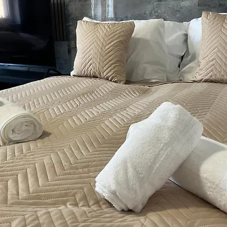 Downtown Boutique Apartment *